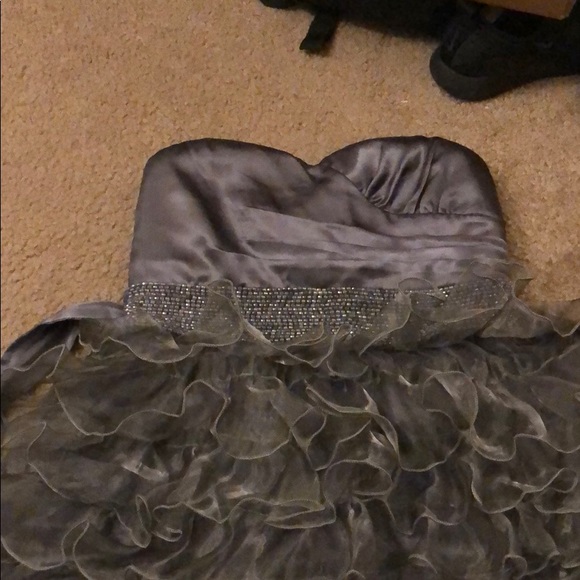 Formal/homecoming/short prom dress - Picture 2 of 2